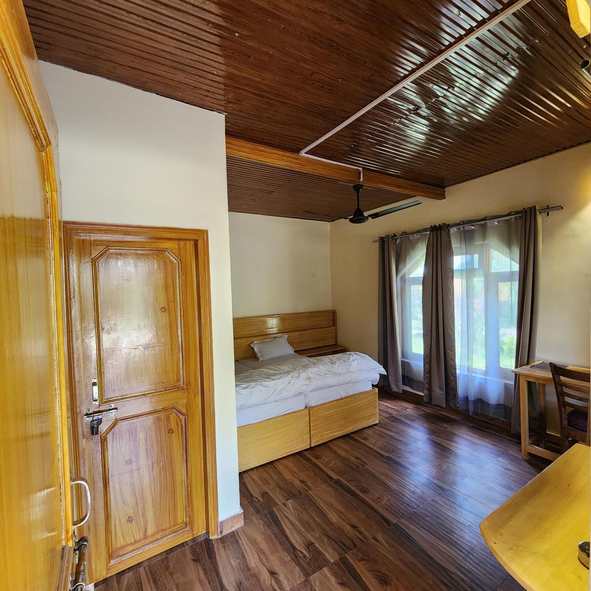 Namlang Resort Bir  Luaran gambar